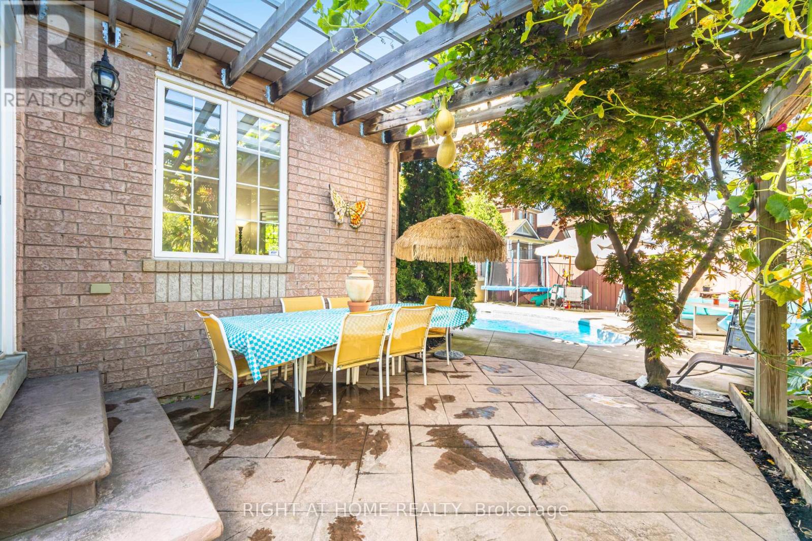 2 Melrose Gardens, Brampton, Ontario  L7A 1J7 - Photo 44 - W13635974