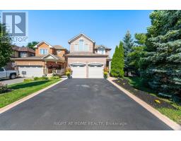 2 MELROSE GARDENS, Brampton, Ontario