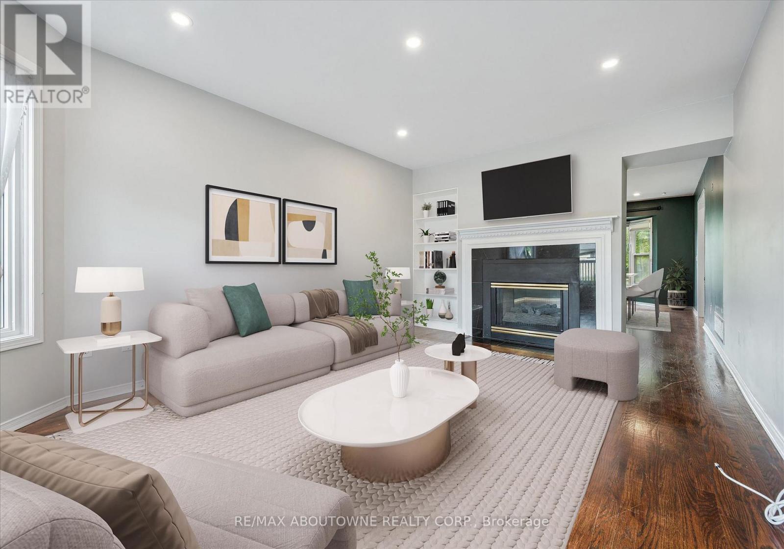 2456 Sixth Line, Oakville, Ontario  L6H 5Z8 - Photo 10 - W13635980