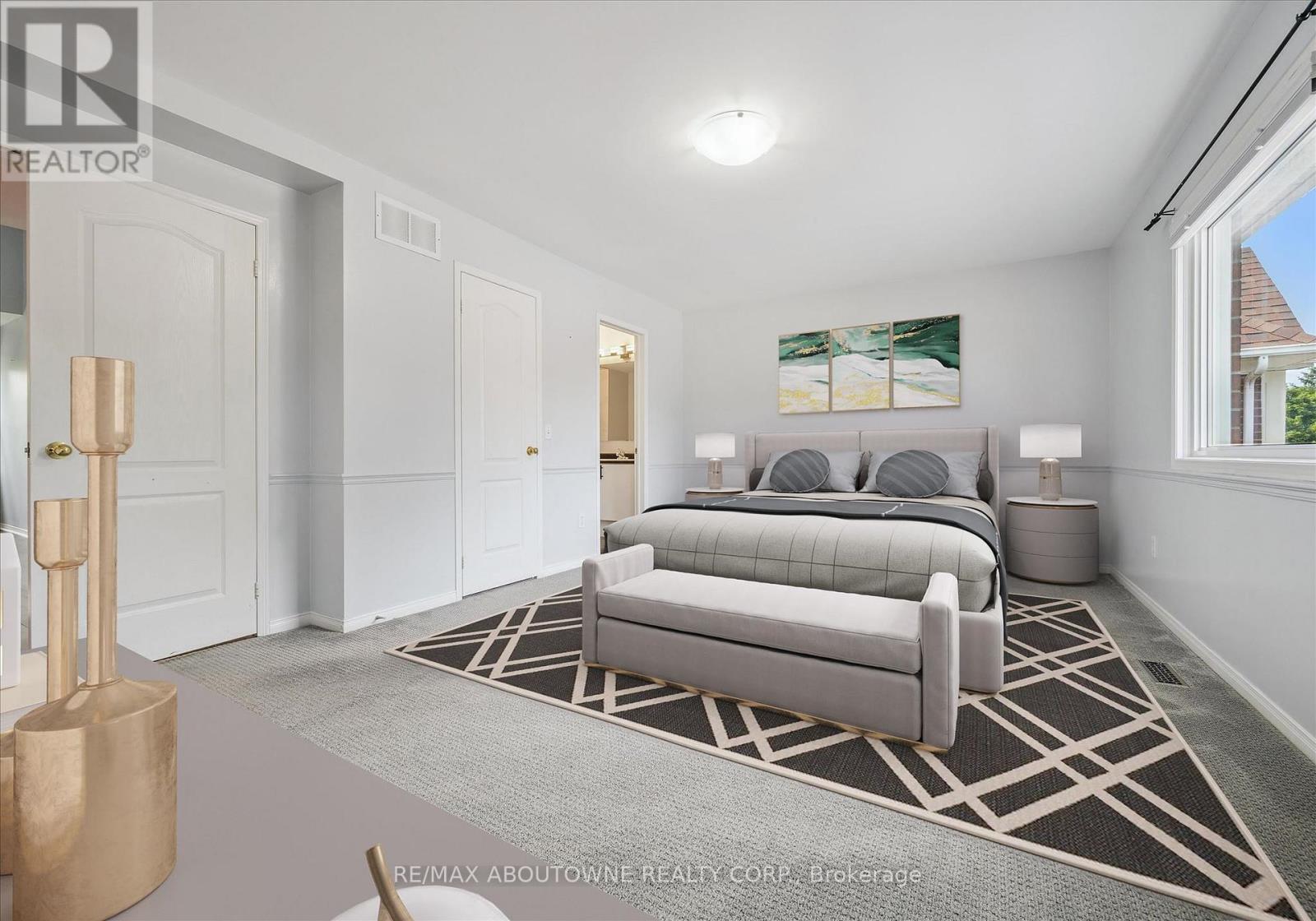 2456 Sixth Line, Oakville, Ontario  L6H 5Z8 - Photo 22 - W13635980