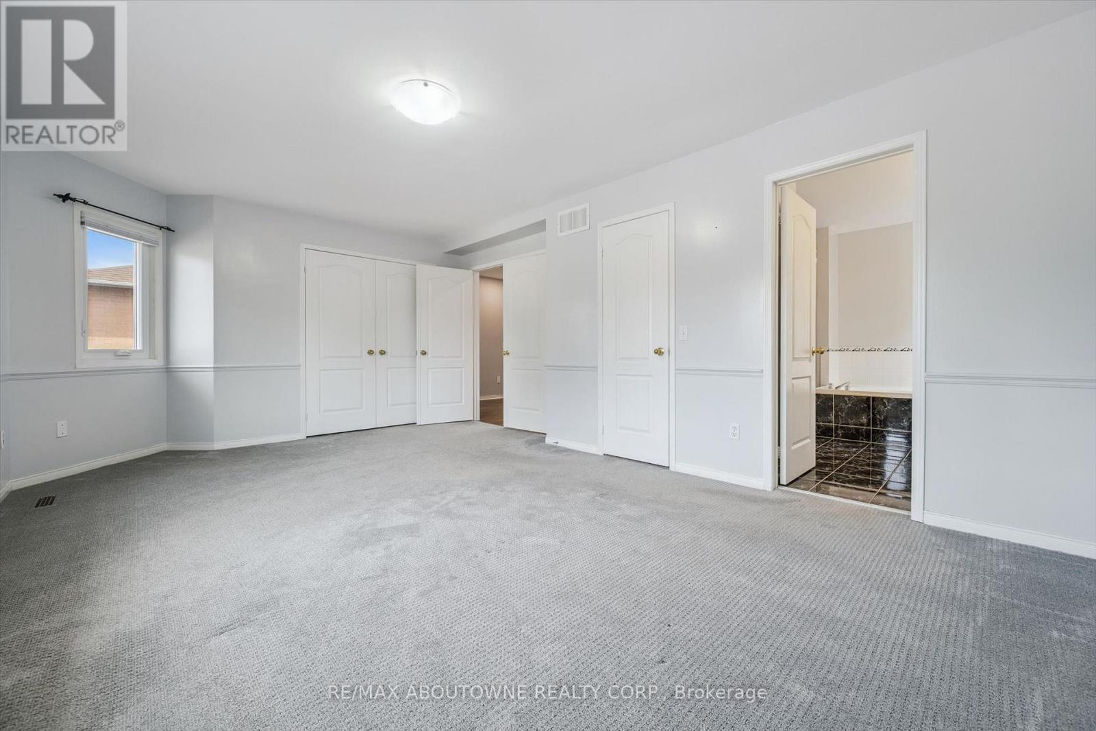 2456 Sixth Line, Oakville, Ontario  L6H 5Z8 - Photo 23 - W13635980