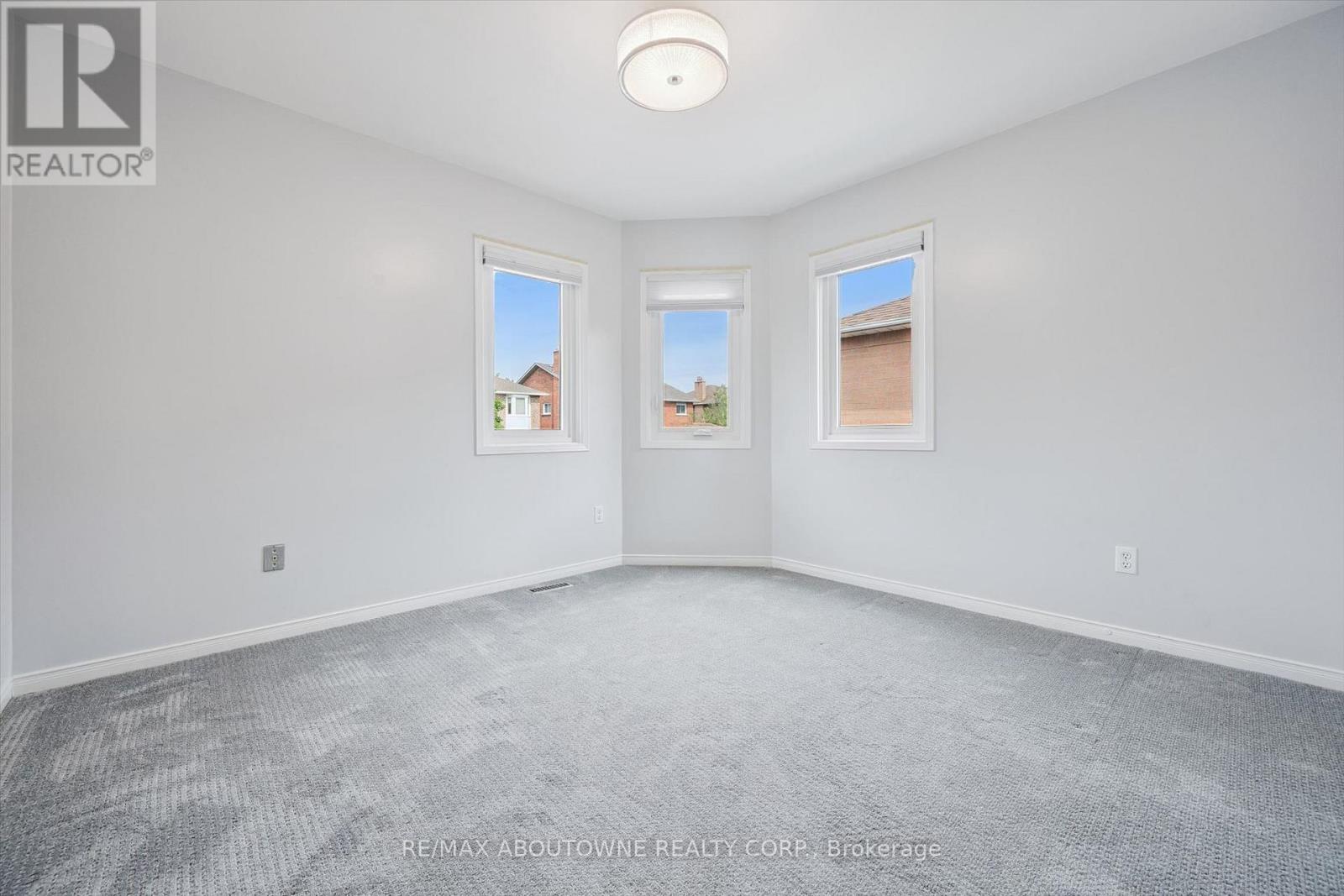 2456 Sixth Line, Oakville, Ontario  L6H 5Z8 - Photo 25 - W13635980
