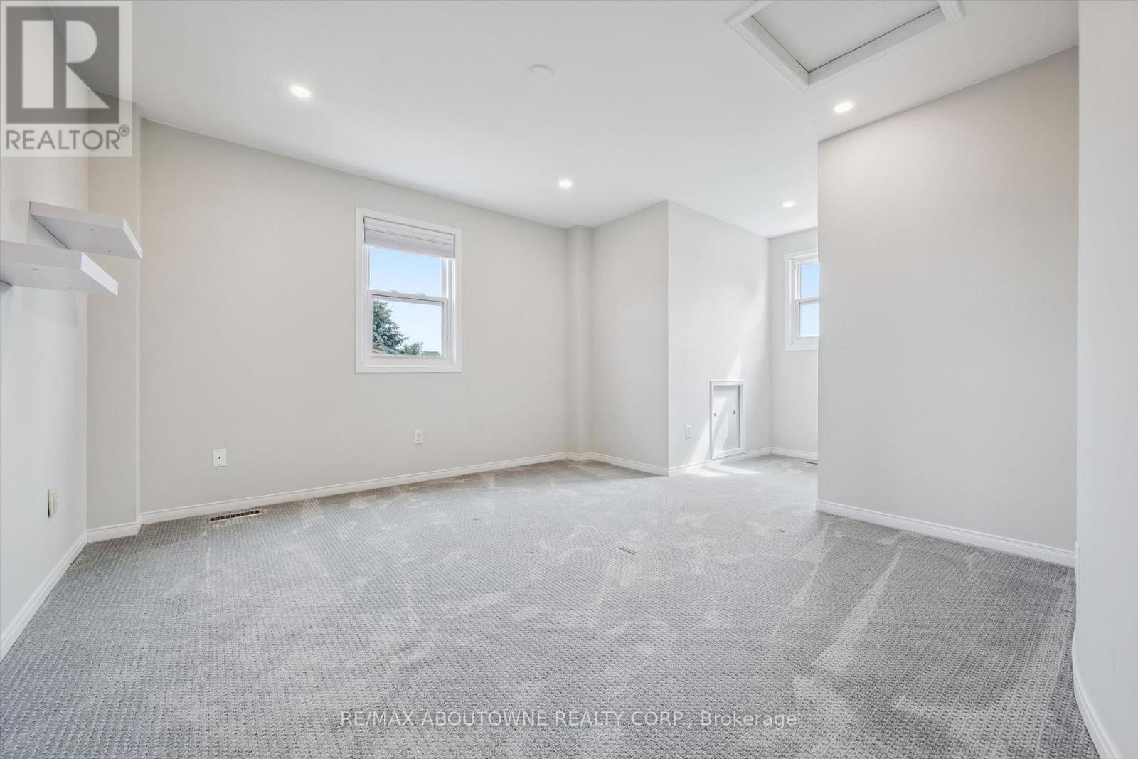 2456 Sixth Line, Oakville, Ontario  L6H 5Z8 - Photo 31 - W13635980