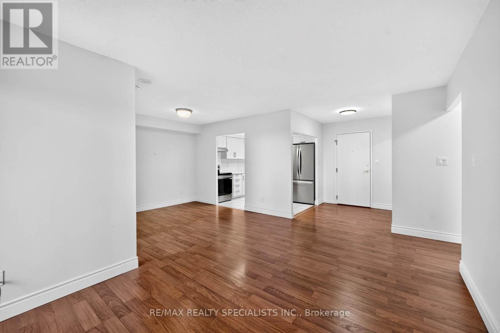2009 - 135 Hillcrest Avenue, Mississauga, Ontario  L5B 4B1 - Photo 15 - W13636084