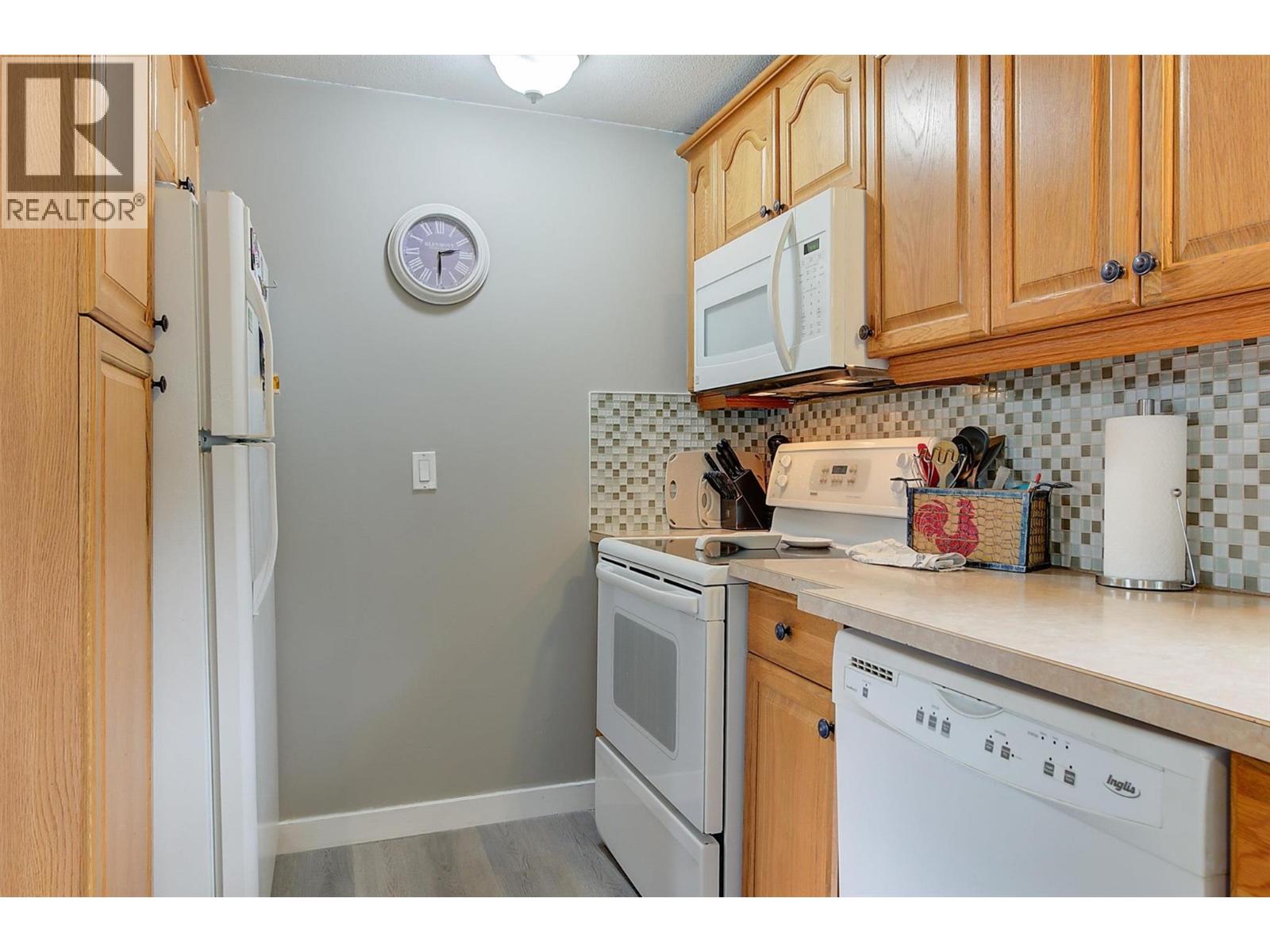 1999 97 Highway S Unit# 248, West Kelowna, British Columbia  V1Z 1B2 - Photo 9 - 10396739