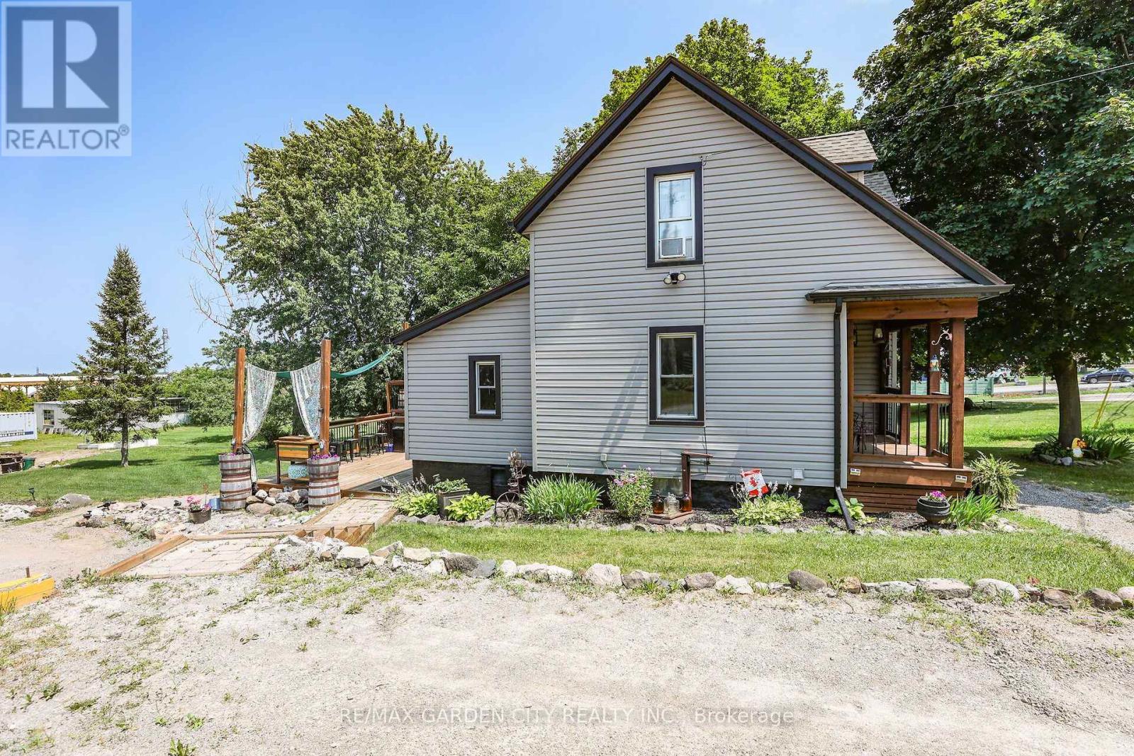 3745 King Street, Lincoln, Ontario  L0R 2C0 - Photo 2 - X13635862