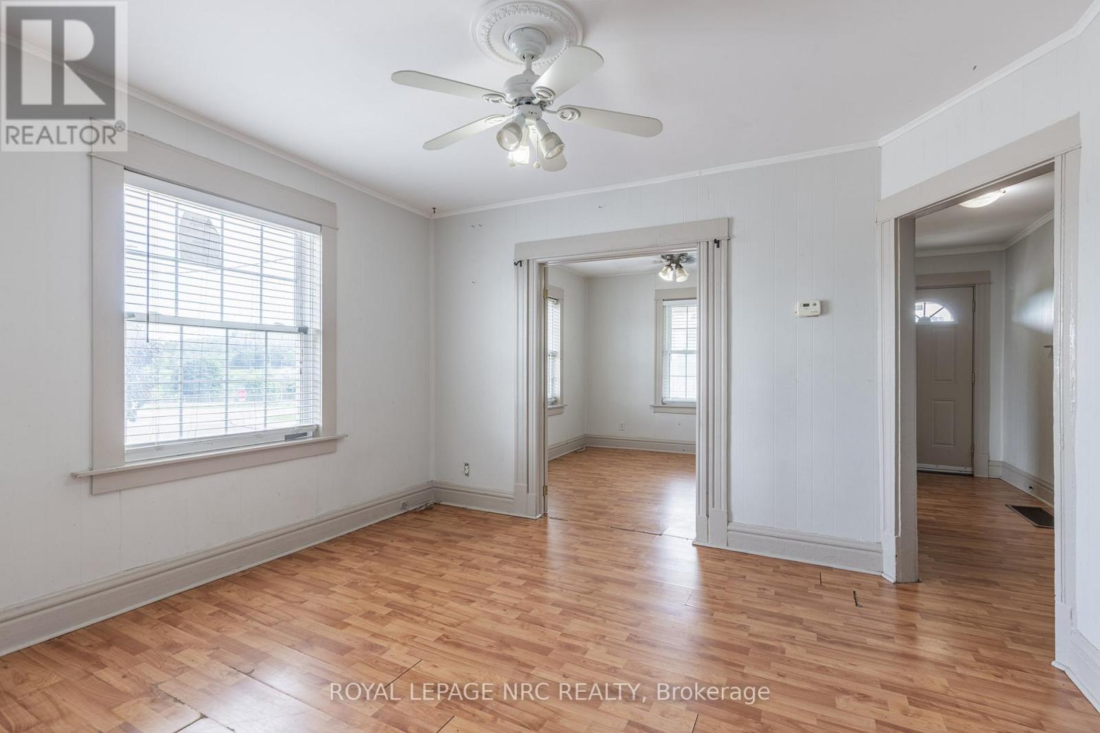 44 Carlisle Street, St. Catharines, Ontario  L2R 4H4 - Photo 7 - X13636042