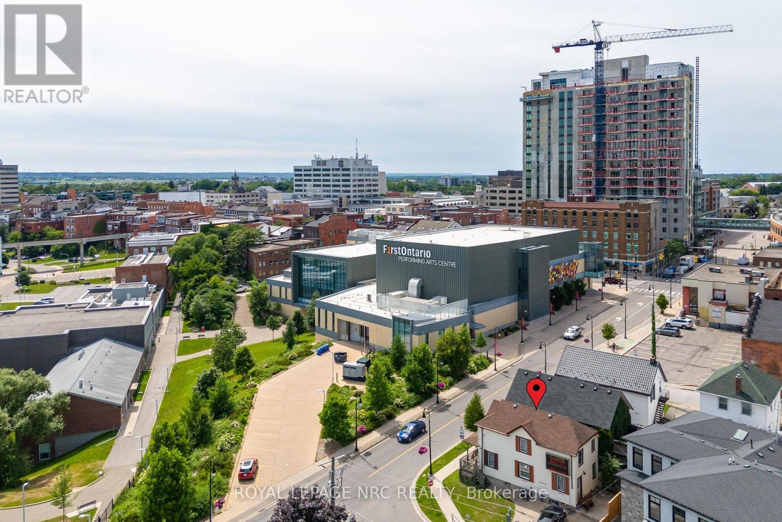 44 CARLISLE STREET, St. Catharines, Ontario