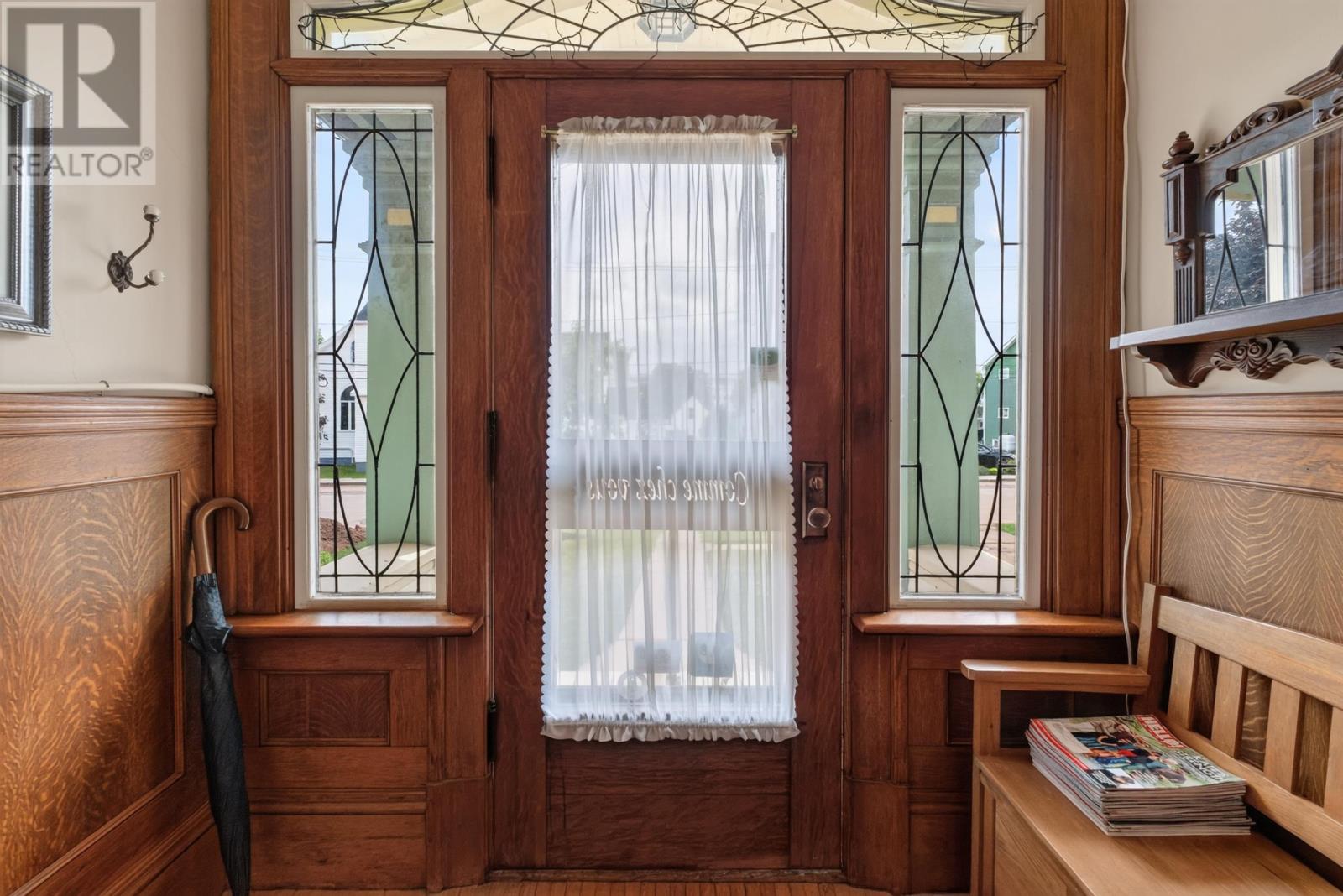 161 Fitzroy Street, Summerside, Prince Edward Island C1N 1H2 - Photo 6 - 202619532