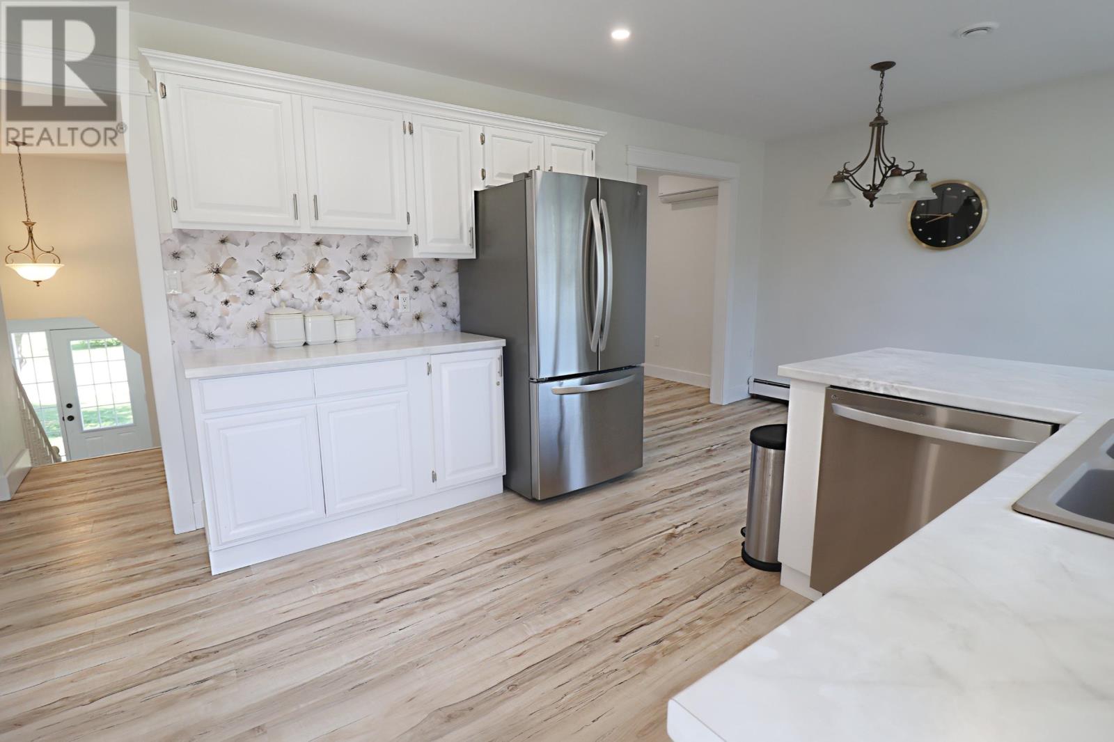46 Northridge Parkway, Charlottetown, Prince Edward Island  C1C 1A4 - Photo 8 - 202619537