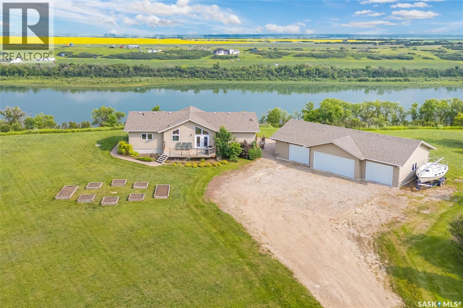 Roberts Riverfront Acreage, South Saskatchewan River, Saskatchewan  S7K 3J7 - Photo 1 - SK044473
