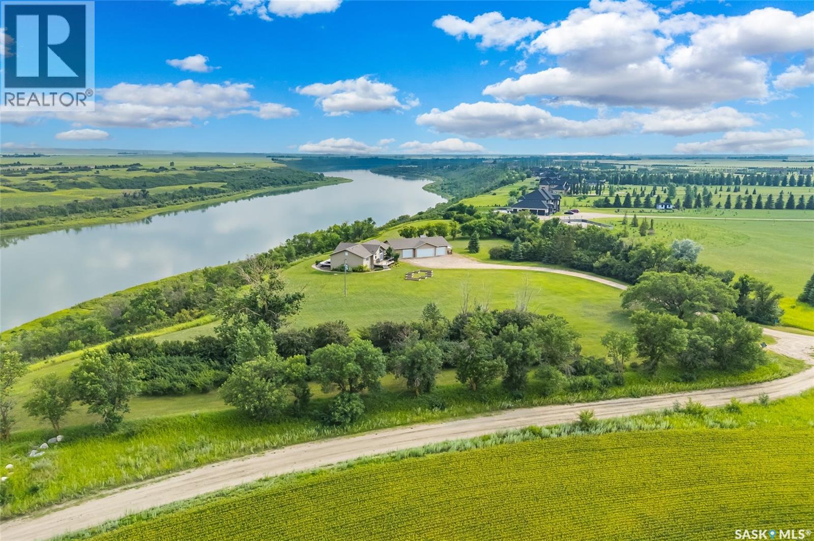 Roberts Riverfront Acreage, South Saskatchewan River, Saskatchewan  S7K 3J7 - Photo 2 - SK044473