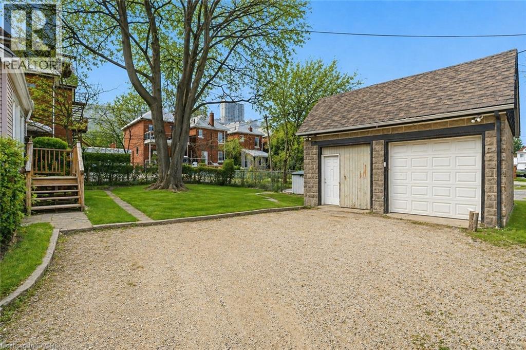 260 Prospect Street S, Hamilton, Ontario  L8M 2Z9 - Photo 2 - 40852652