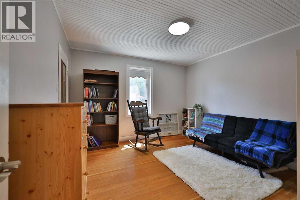 234 S 100 W, Raymond, Alberta  T0K 2S0 - Photo 24 - A2325459