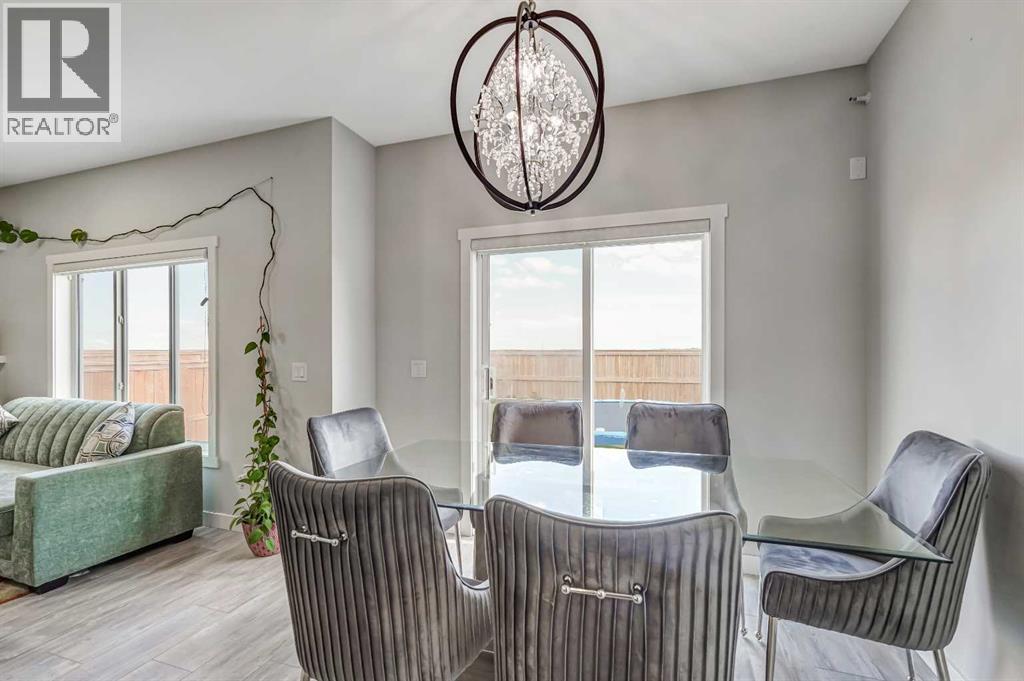 349 Corner Meadows Way NE, Calgary, Alberta  T3N 1Y6 - Photo 17 - A2324847