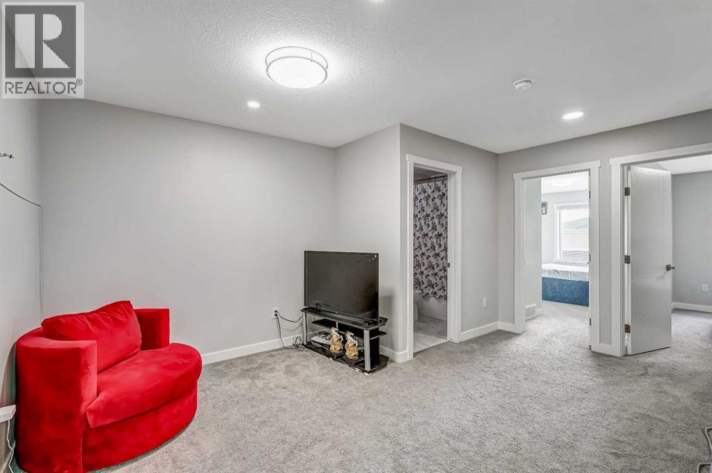 349 Corner Meadows Way NE, Calgary, Alberta  T3N 1Y6 - Photo 20 - A2324847