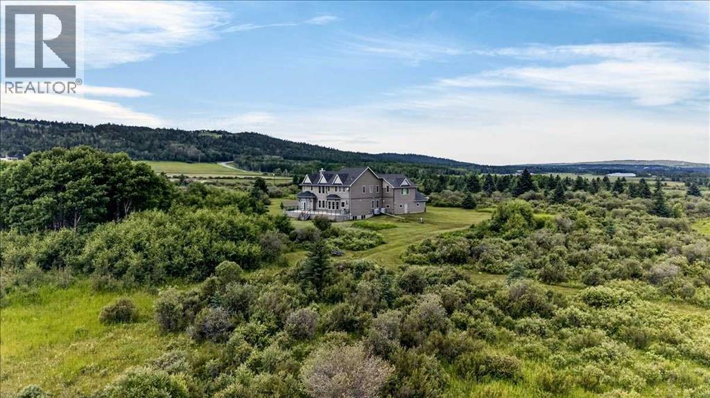 240117 210 Avenue W, Rural Foothills County, Alberta  T0L 1W4 - Photo 3 - A2327363