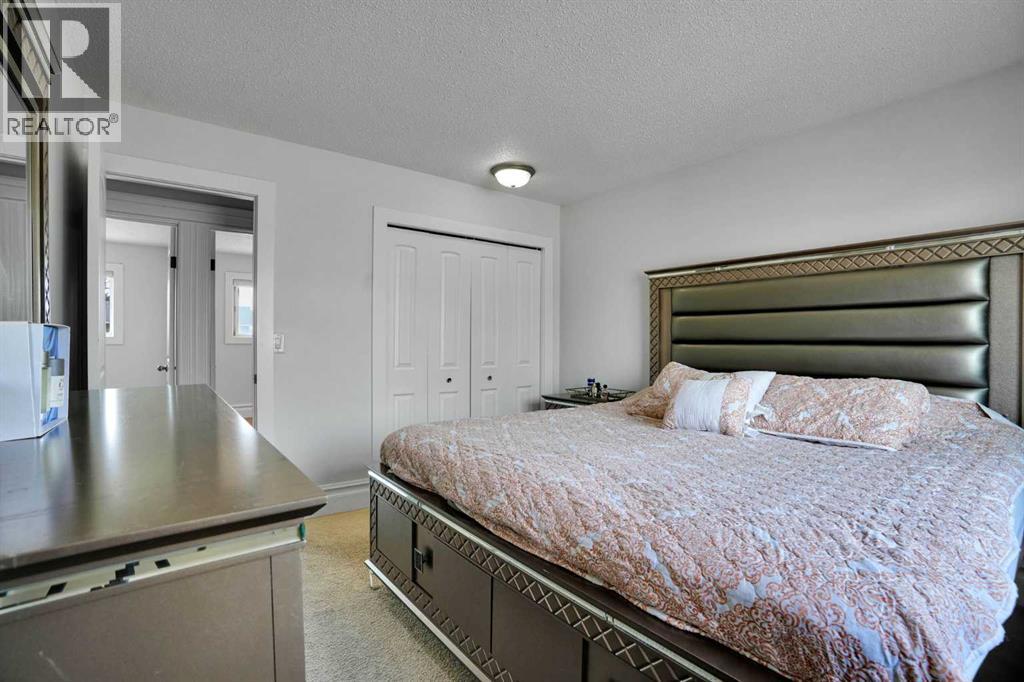 212 Pinetree Place NE, Calgary, Alberta  T1Y 1M3 - Photo 17 - A2330861