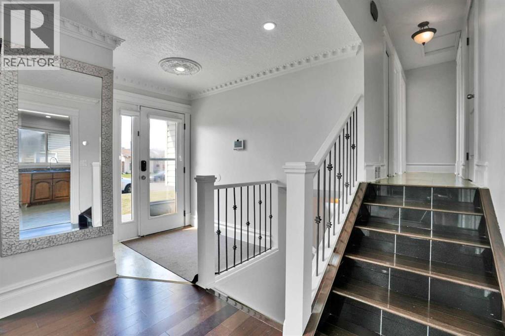 212 Pinetree Place NE, Calgary, Alberta  T1Y 1M3 - Photo 26 - A2330861