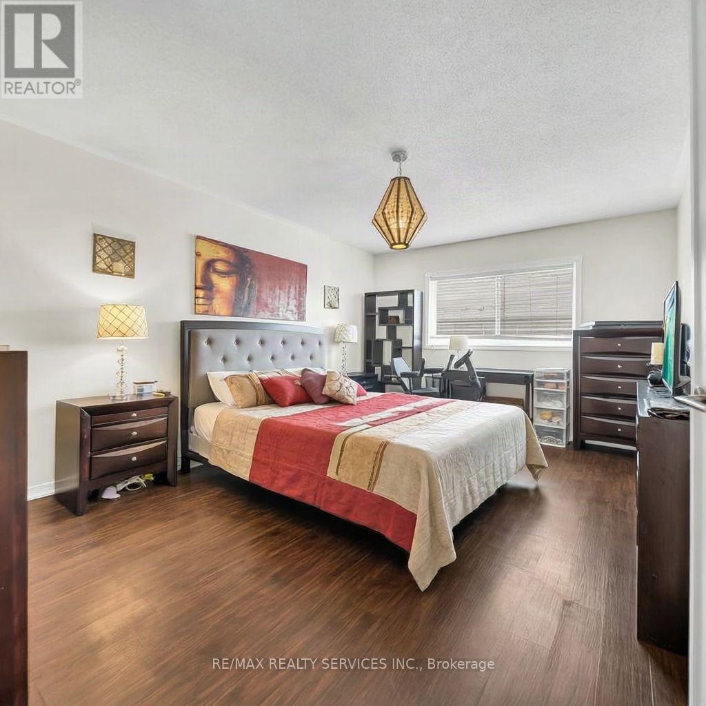 35 Peachleaf Crescent, Brampton, Ontario  L7A 2B4 - Photo 20 - W13626936