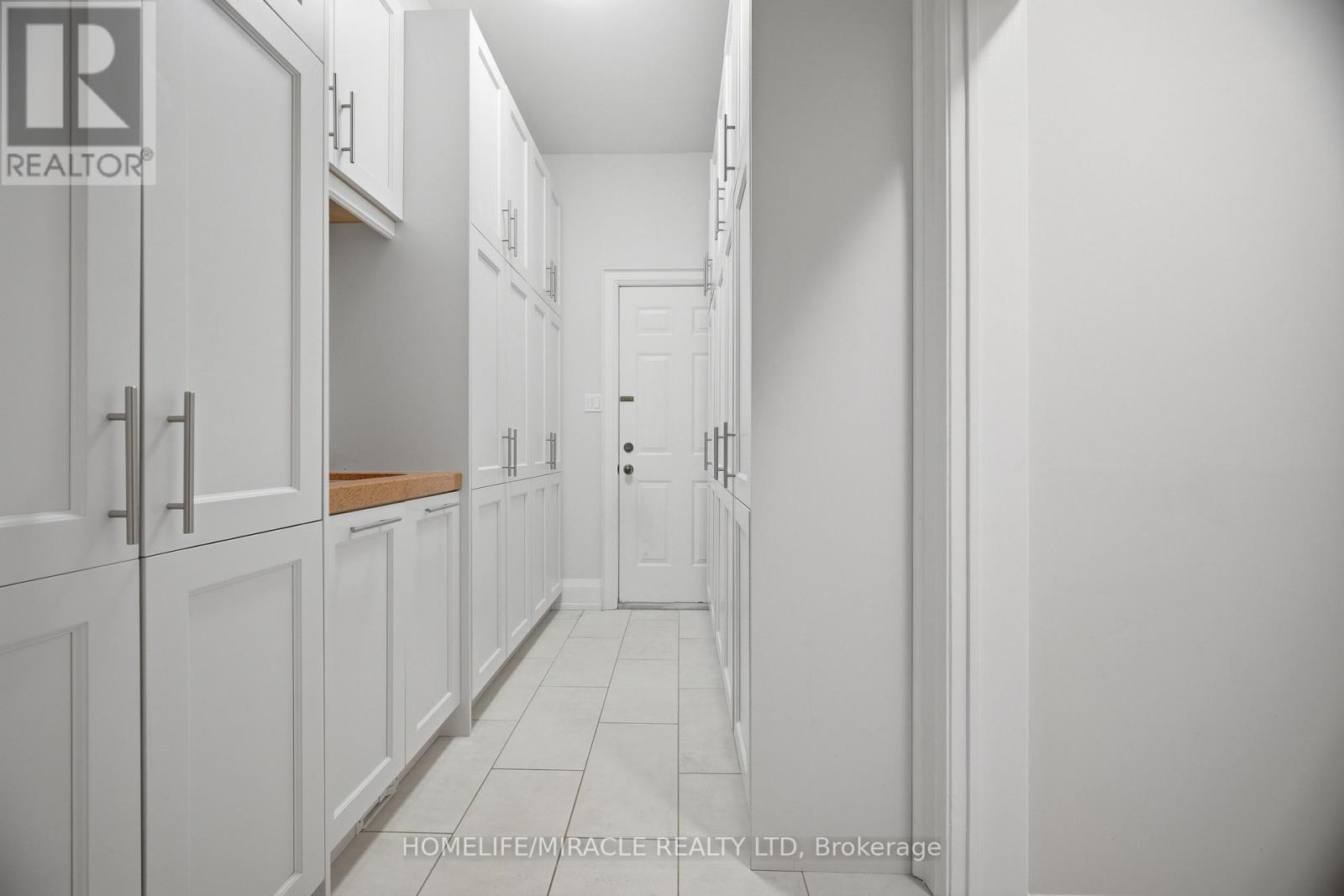 2152 Manor Hill Drive, Mississauga, Ontario  L5M 5H9 - Photo 20 - W13631230