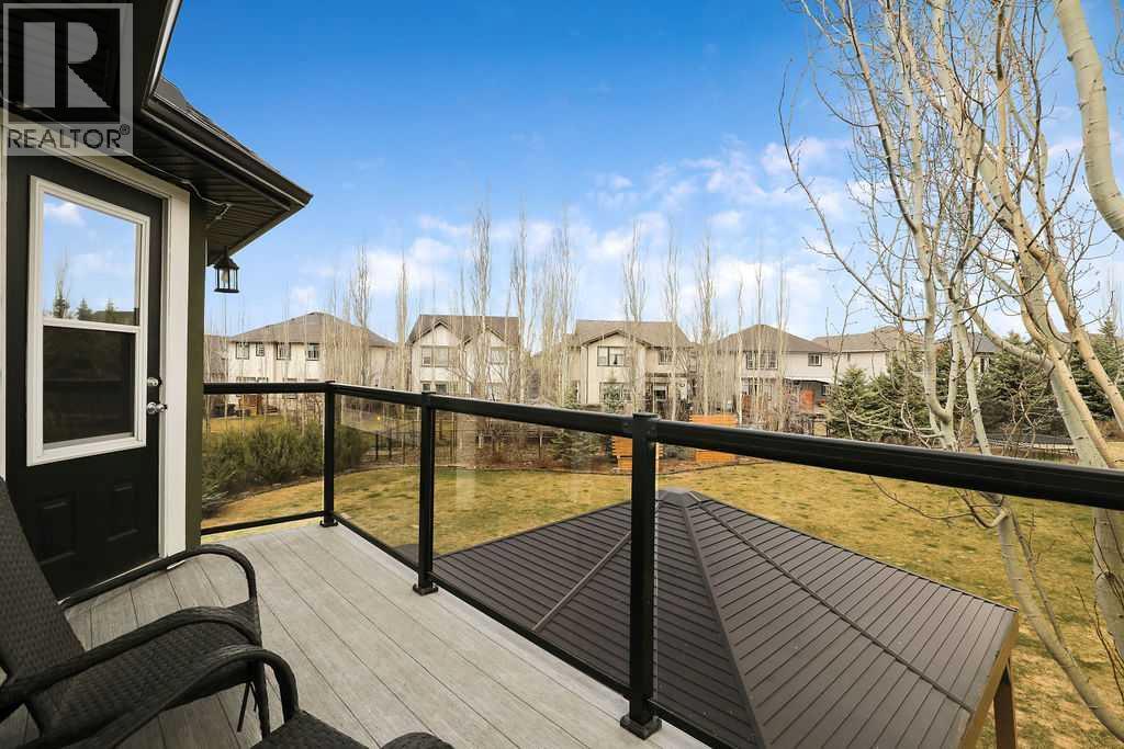 105 Lang Place, Okotoks, Alberta  T1S 1W8 - Photo 28 - A2334007