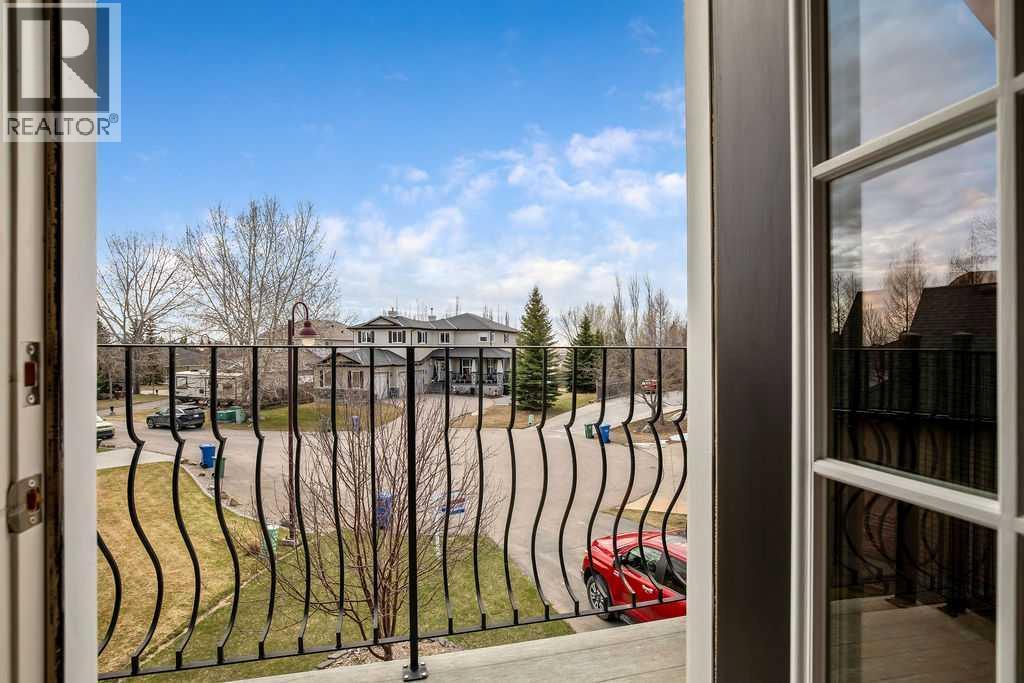 105 Lang Place, Okotoks, Alberta  T1S 1W8 - Photo 38 - A2334007