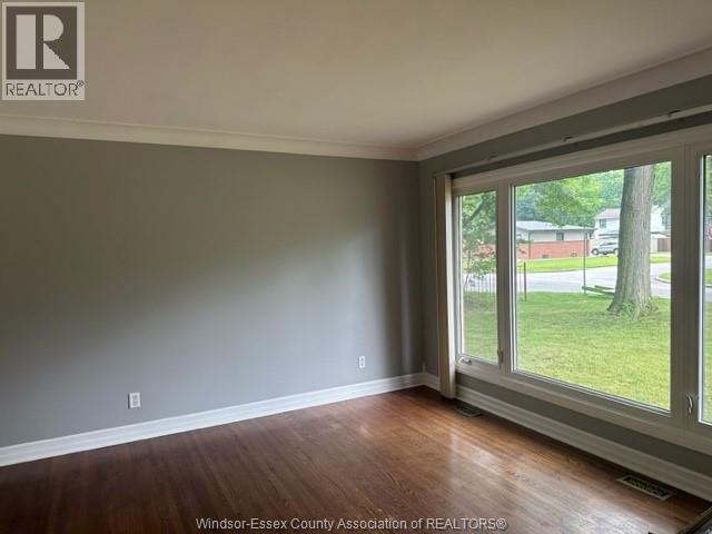 3505 Askin, Windsor, Ontario  N9E 3K1 - Photo 2 - 26018785