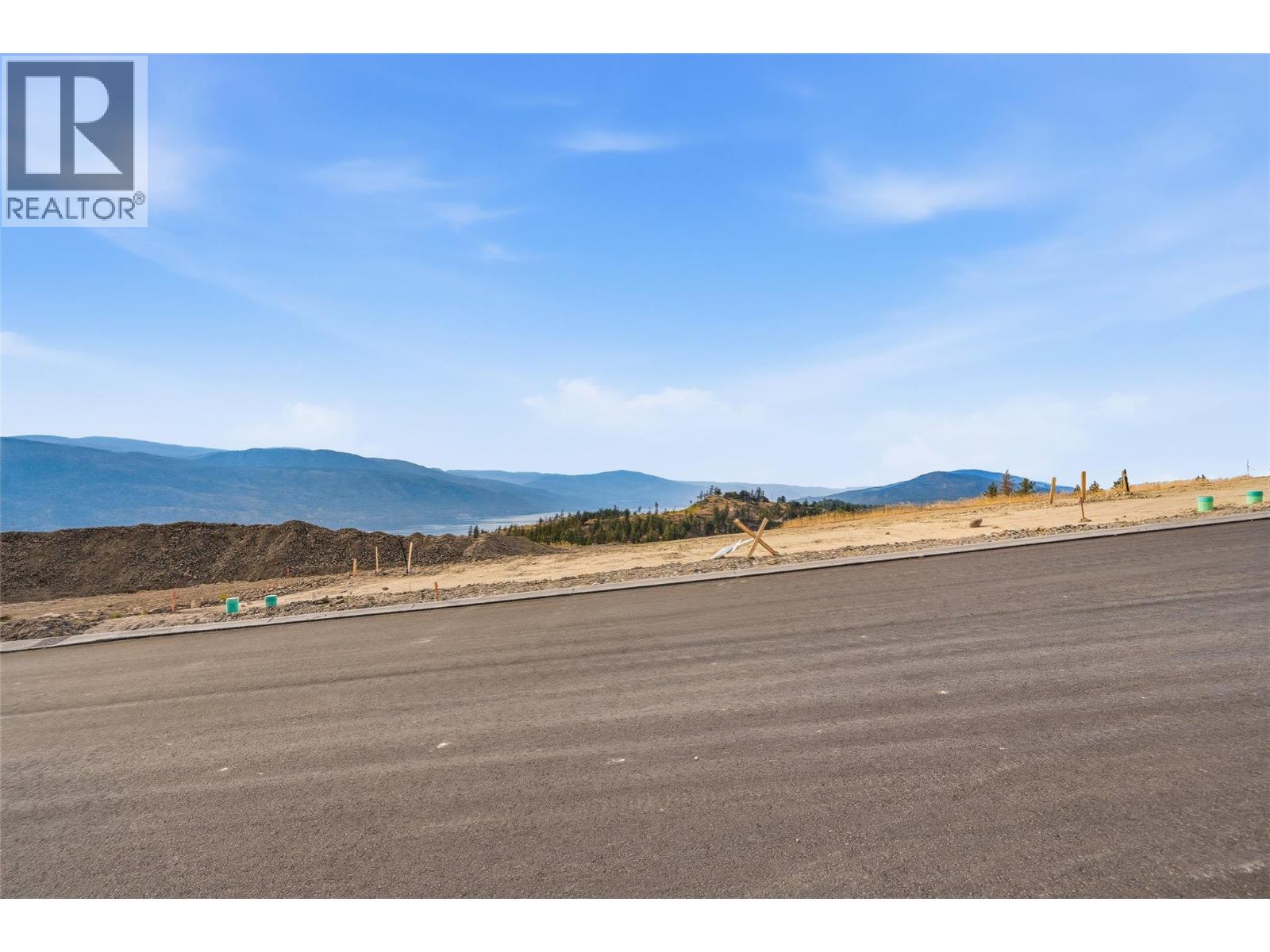 10380 Beacon Hill Drive, Lake Country, British Columbia  V4V 0A9 - Photo 13 - 10395478
