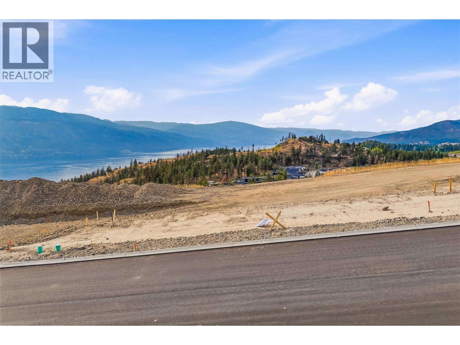 10380 Beacon Hill Drive, Lake Country, British Columbia  V4V 0A9 - Photo 21 - 10395478