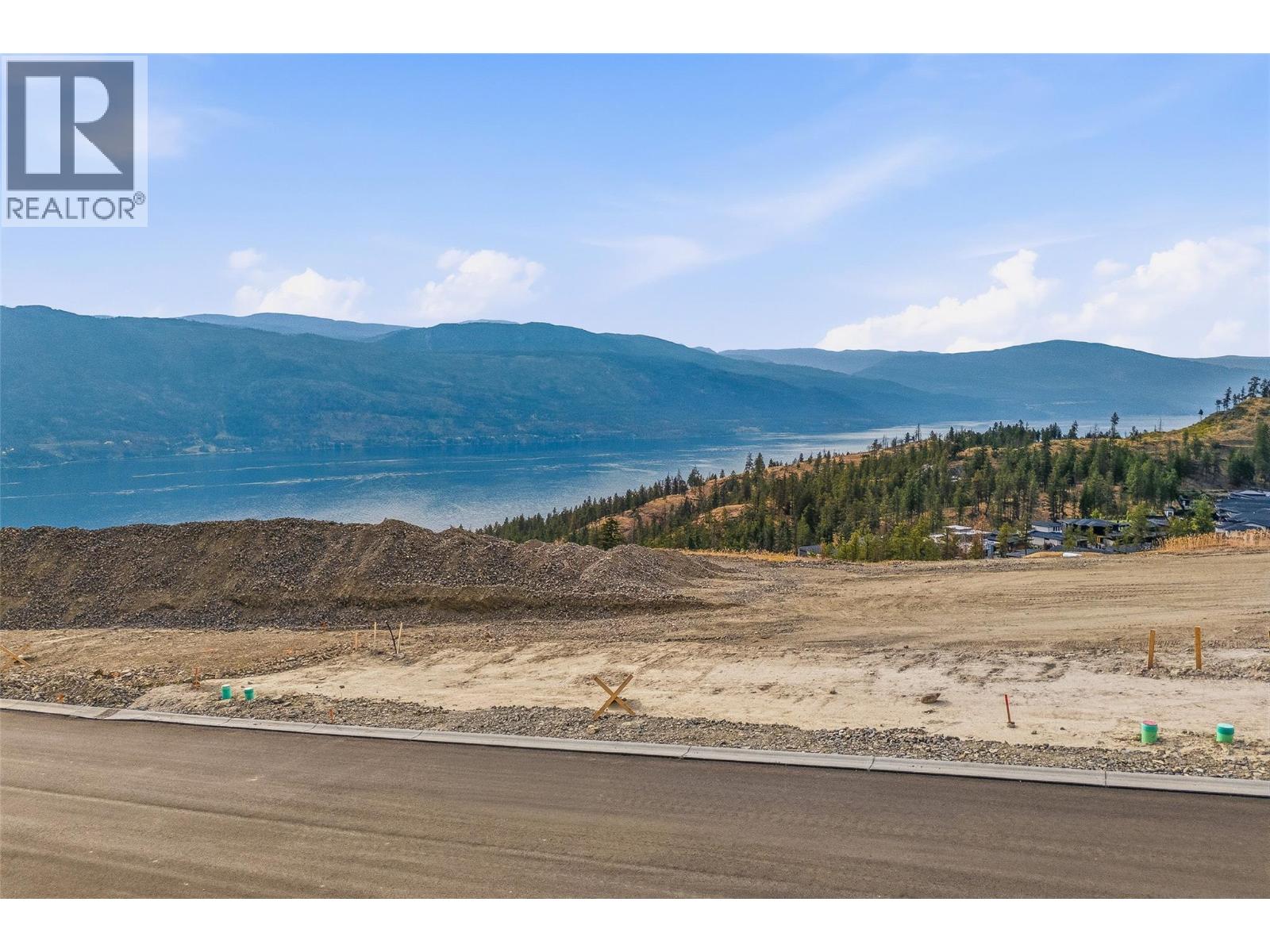 10380 Beacon Hill Drive, Lake Country, British Columbia  V4V 0A9 - Photo 22 - 10395478