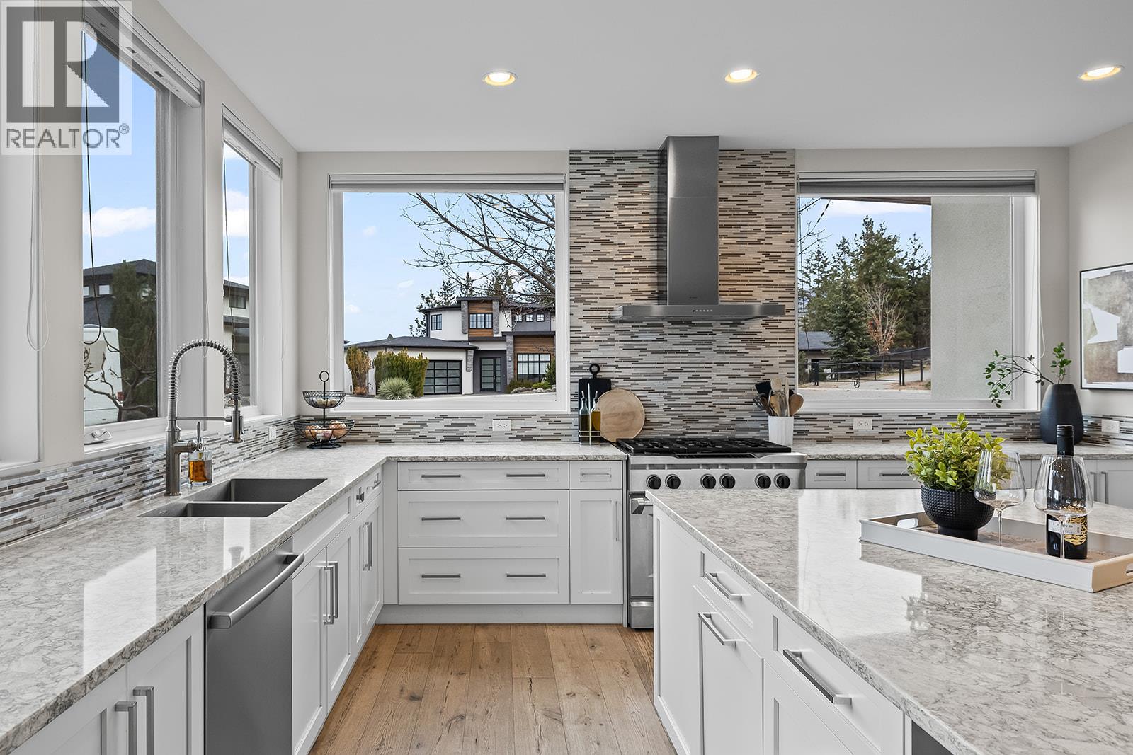 1091 Westpoint Drive, Kelowna, British Columbia  V1W 4Z9 - Photo 34 - 10396713