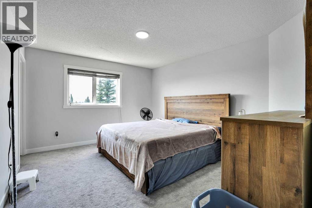 101 Douglas Ridge Circle SE, Calgary, Alberta  T2Z 3B7 - Photo 24 - A2334564