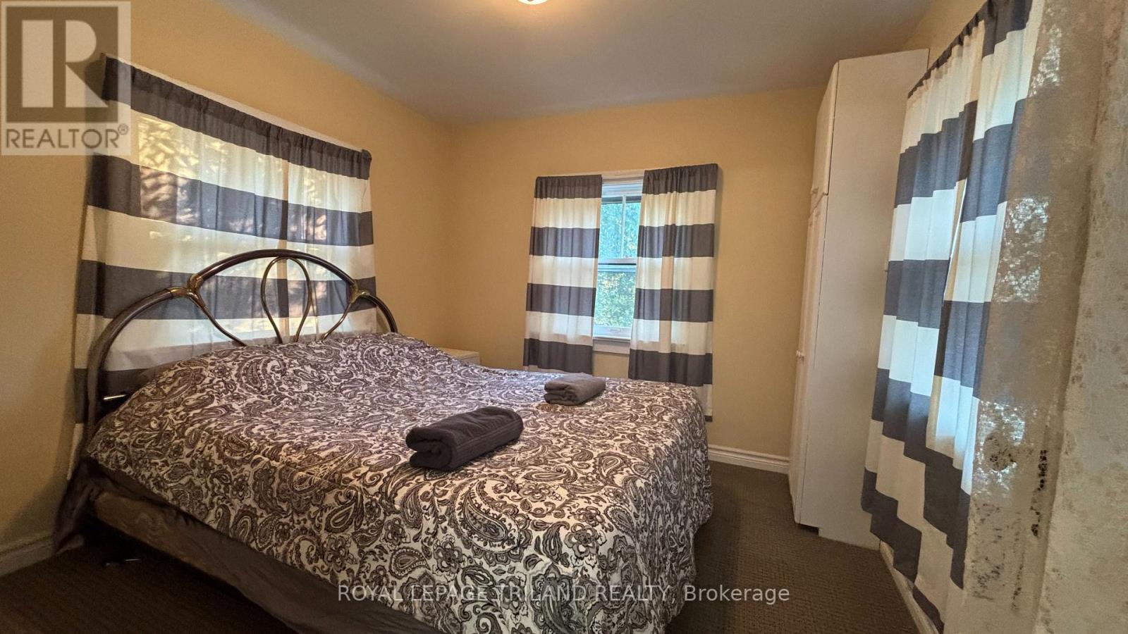 Upper - 279 Charlotte Street, Central Elgin, Ontario  N5L 1A8 - Photo 4 - X13636160