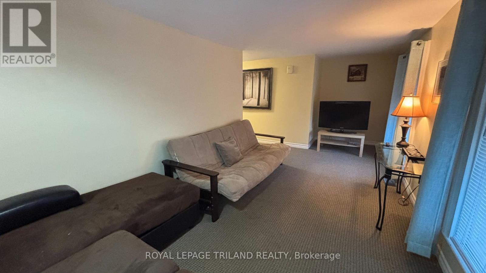 Upper - 279 Charlotte Street, Central Elgin, Ontario  N5L 1A8 - Photo 6 - X13636160