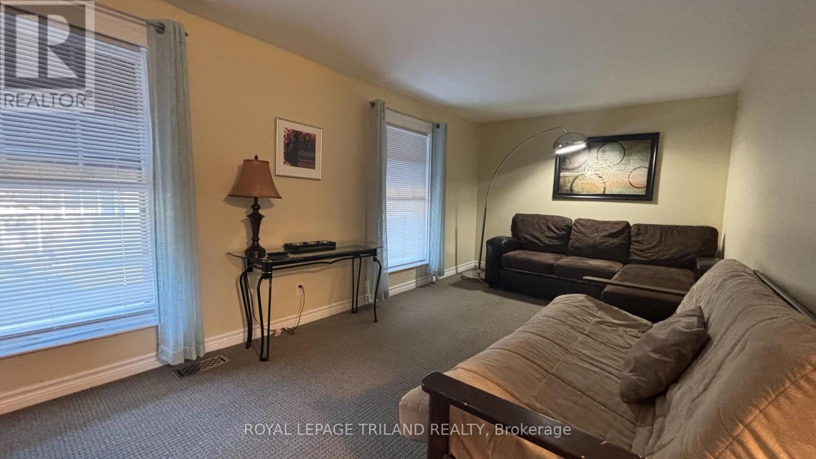 Upper - 279 Charlotte Street, Central Elgin, Ontario  N5L 1A8 - Photo 9 - X13636160