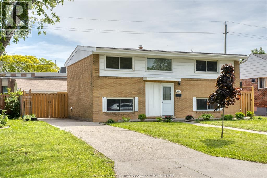 962 Watson, Windsor, Ontario  N8S 3T2 - Photo 4 - 26018790