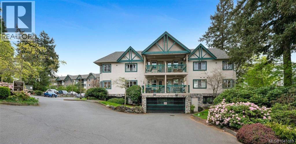 112 290 Island Hwy, View Royal, British Columbia