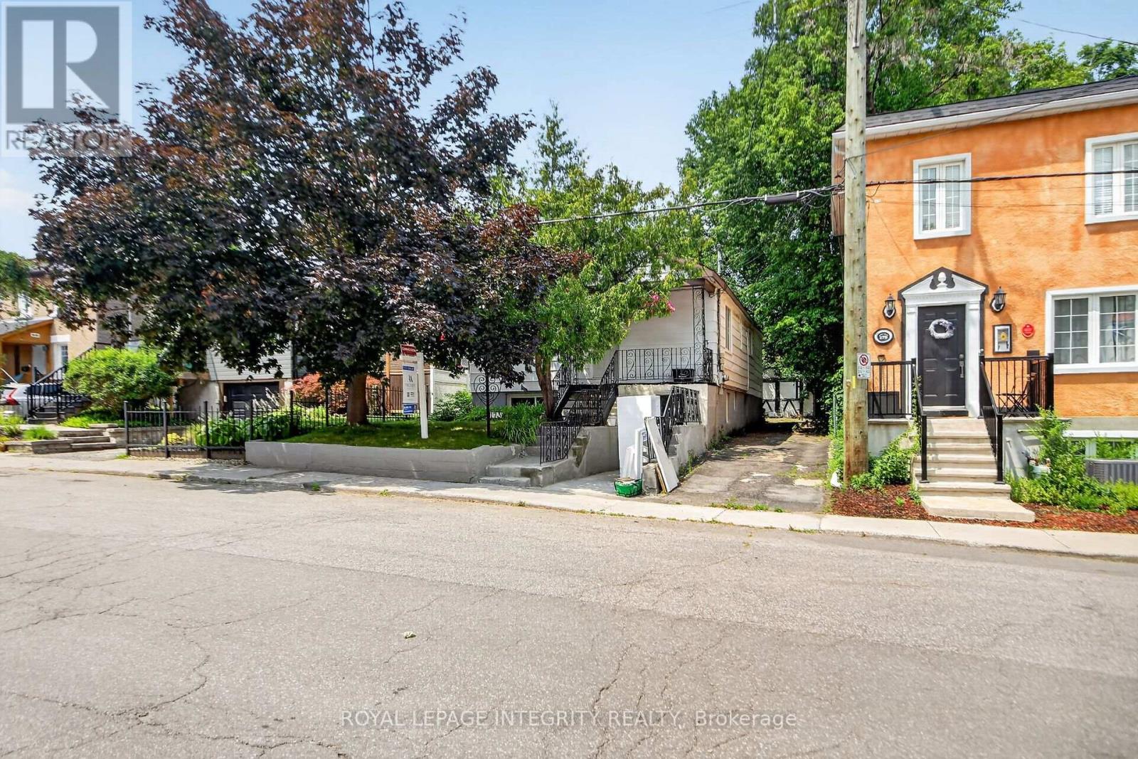173 Genest Street, Ottawa, Ontario  K1L 7Y8 - Photo 10 - X13636198