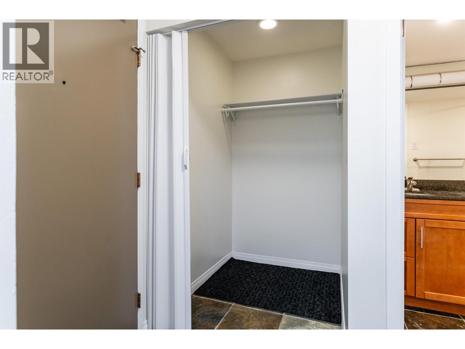 209 275 W 2nd Street, North Vancouver, British Columbia  V7M 1C9 - Photo 17 - R3150461