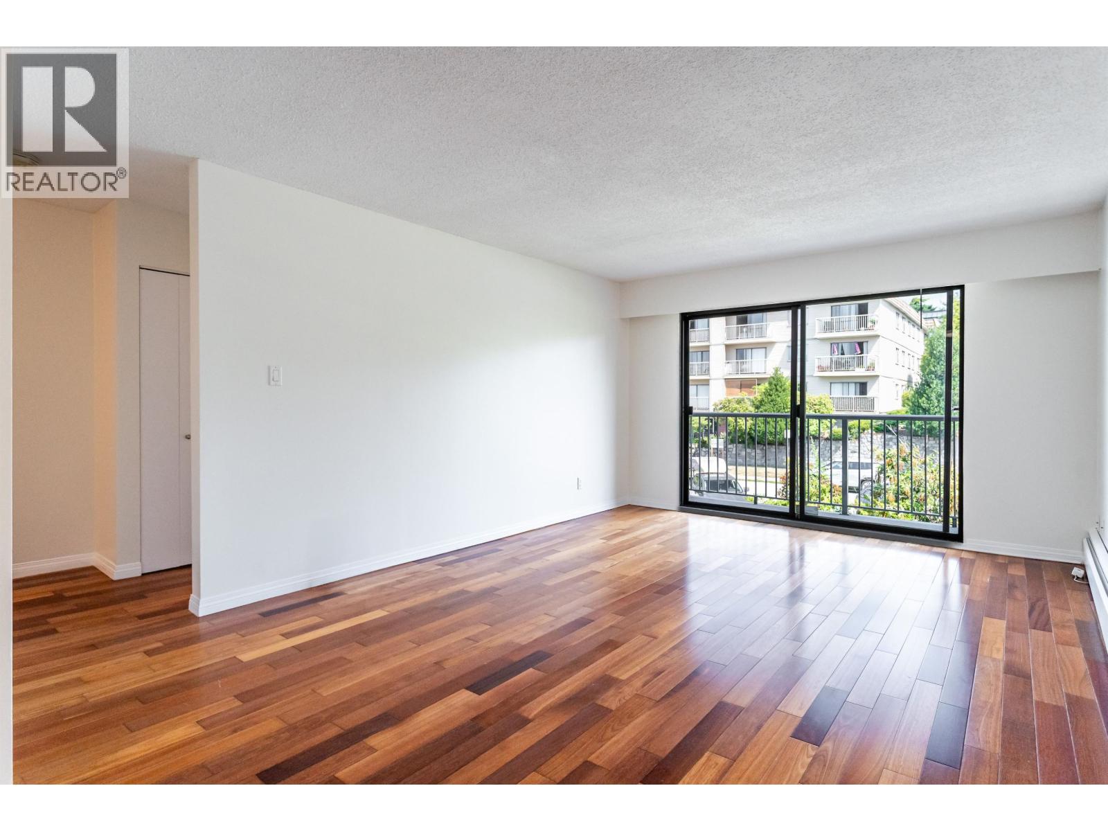 209 275 W 2nd Street, North Vancouver, British Columbia  V7M 1C9 - Photo 8 - R3150461