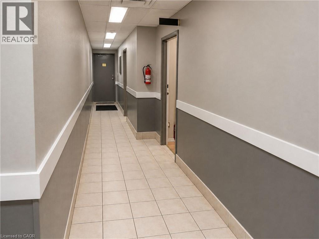662 E Fennell Avenue E Unit# 7, Hamilton, Ontario  L8V 1V1 - Photo 7 - 40842571