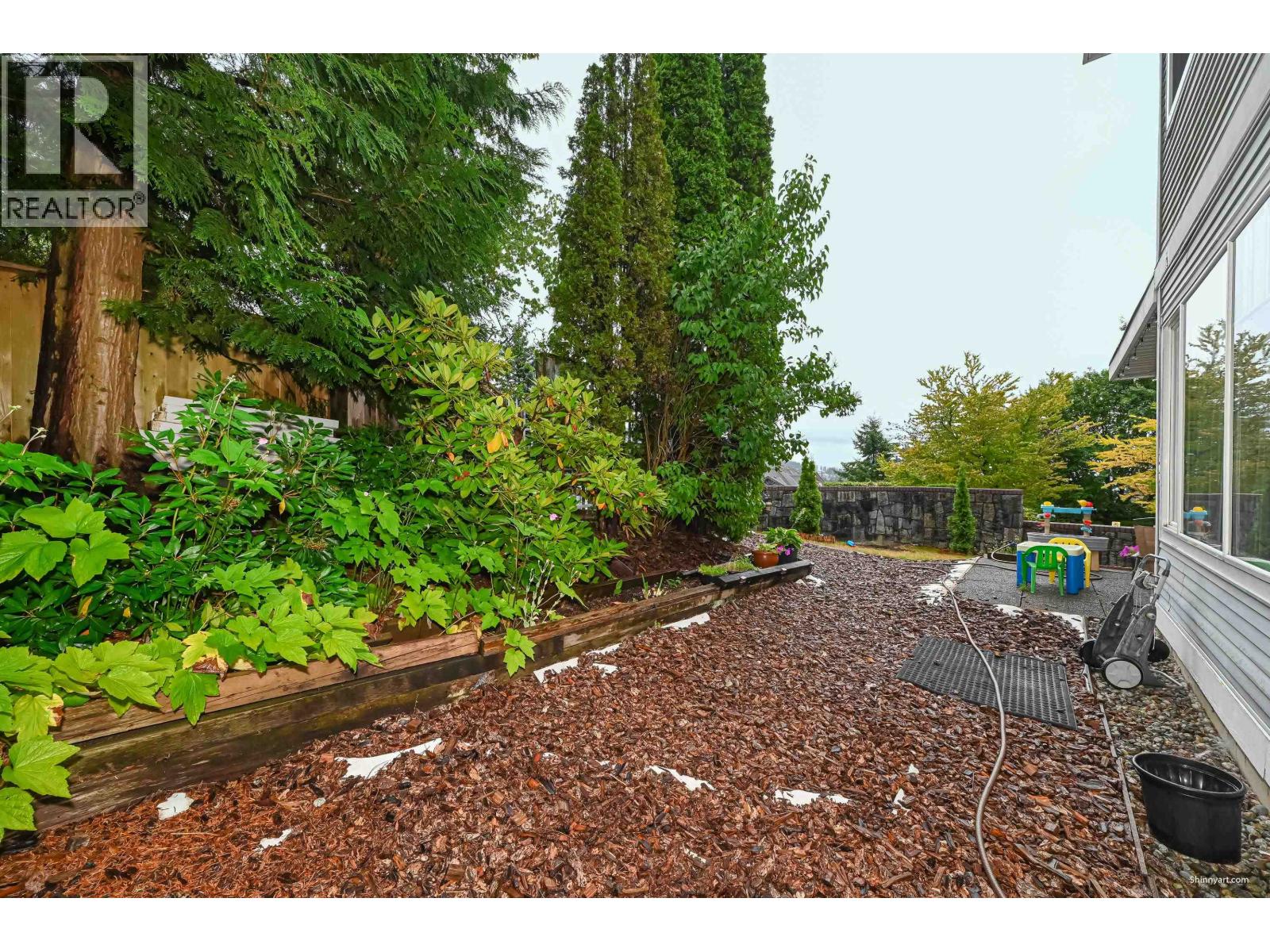 2995 Pinetree Close, Coquitlam, British Columbia  V3E 2Z5 - Photo 33 - R3152192