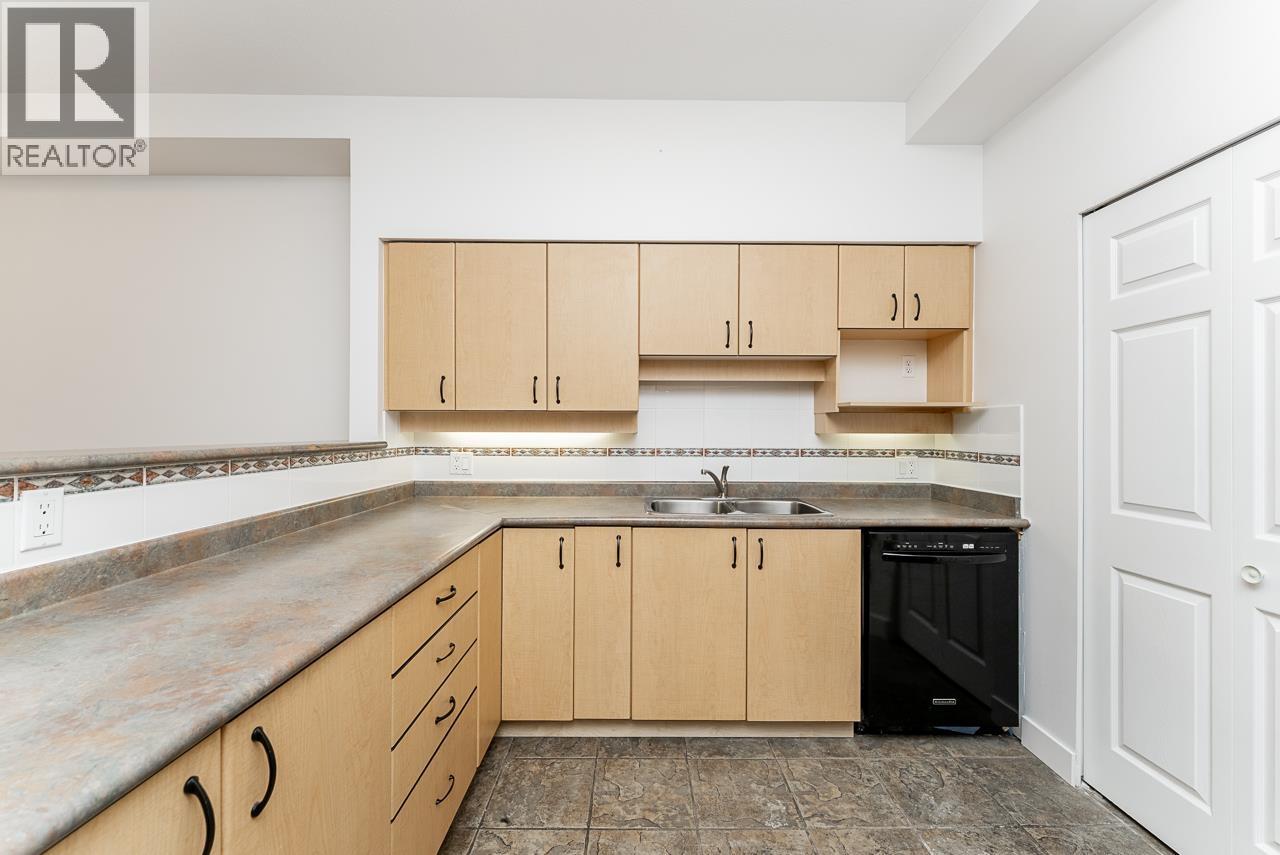 108 522 Smith Avenue, Coquitlam, British Columbia  V3J 7X7 - Photo 4 - R3136569