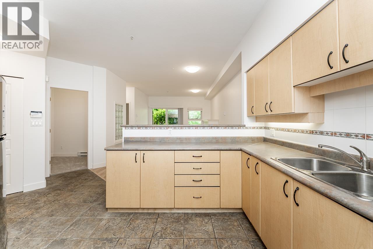 108 522 Smith Avenue, Coquitlam, British Columbia  V3J 7X7 - Photo 6 - R3136569