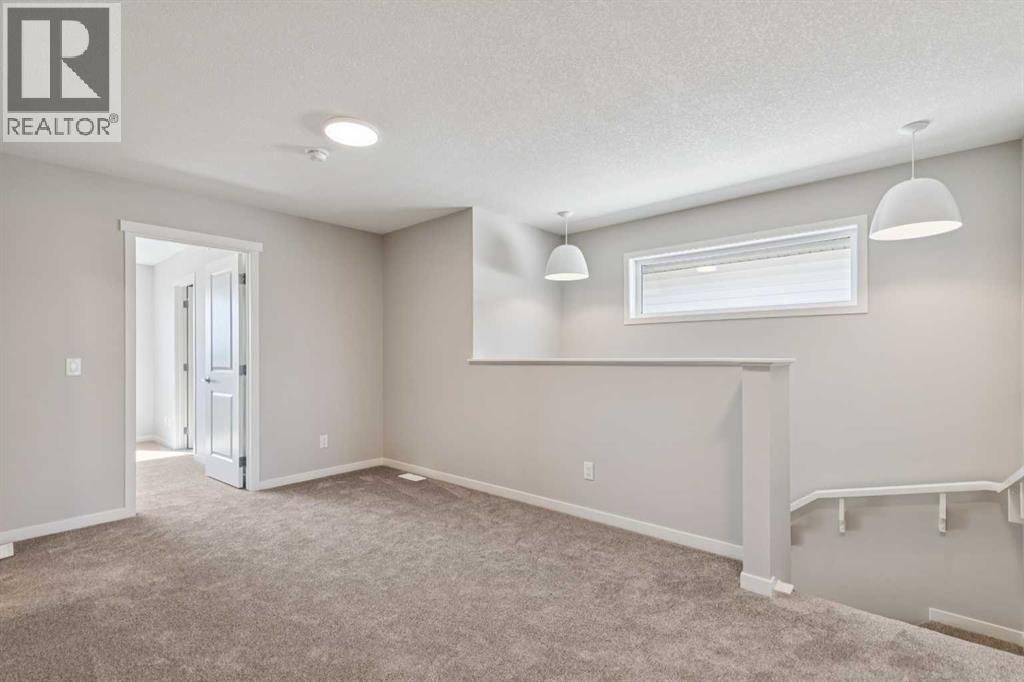 471 Hotchkiss Manor SE, Calgary, Alberta  T3S 0N3 - Photo 21 - A2333855
