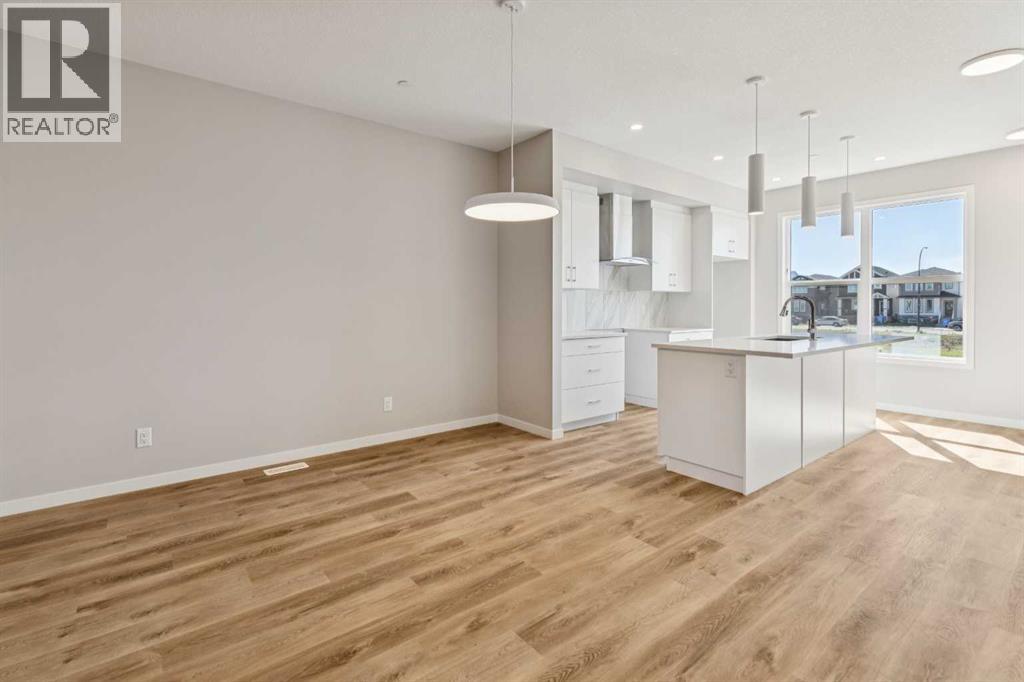 471 Hotchkiss Manor SE, Calgary, Alberta  T3S 0N3 - Photo 6 - A2333855