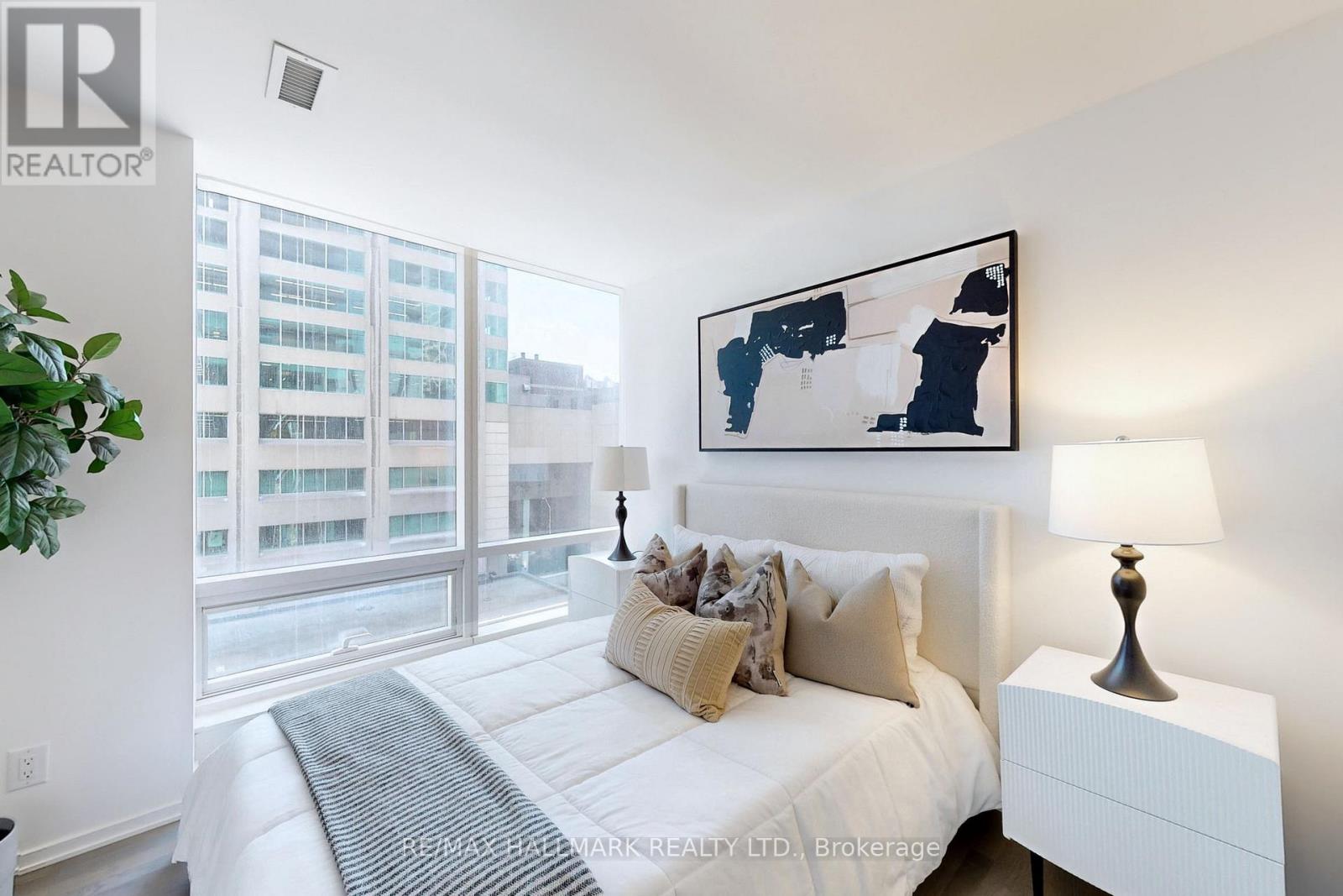 520 - 1 Bloor Street E, Toronto, Ontario  M4W 0A8 - Photo 10 - C13636150