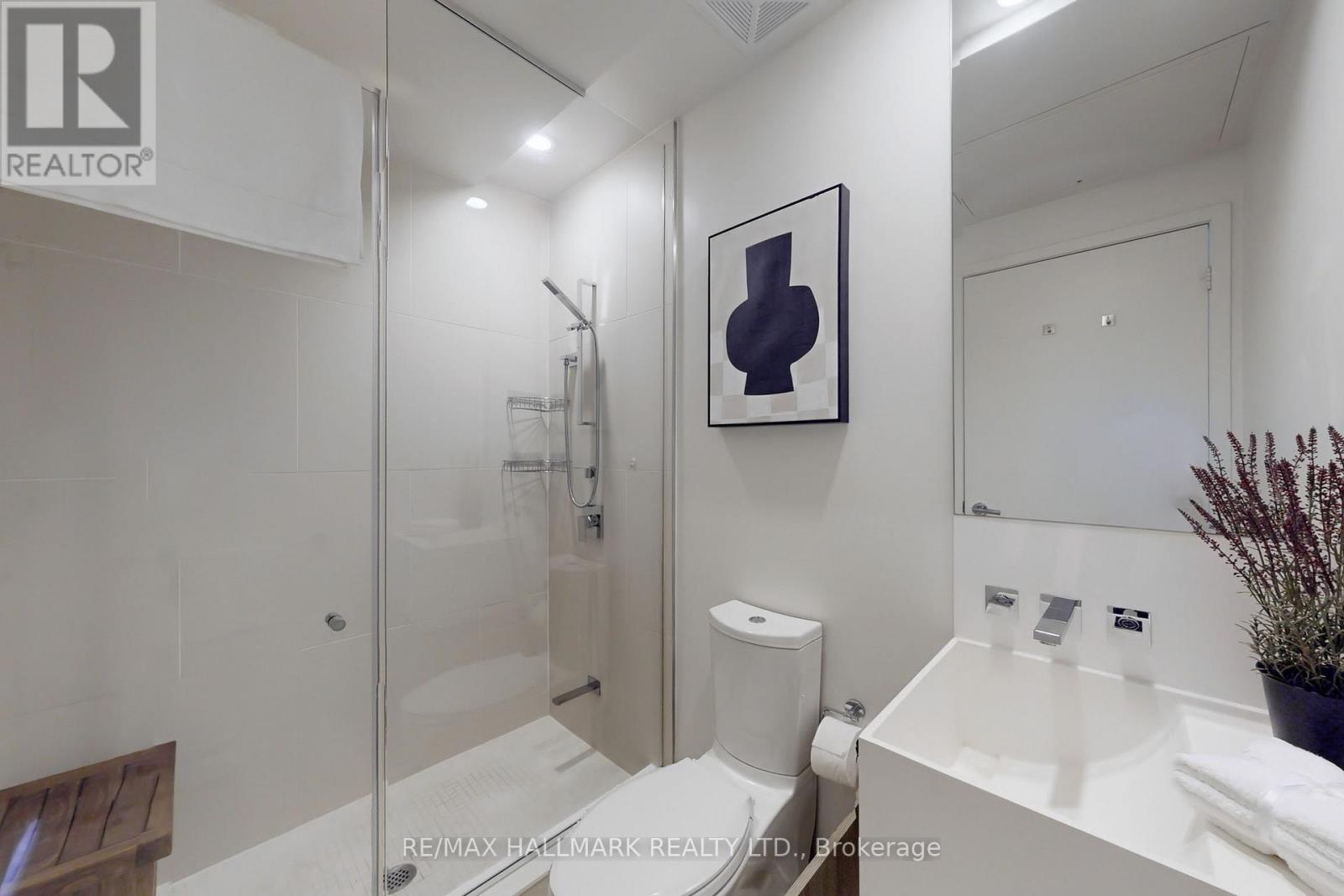 520 - 1 Bloor Street E, Toronto, Ontario  M4W 0A8 - Photo 15 - C13636150