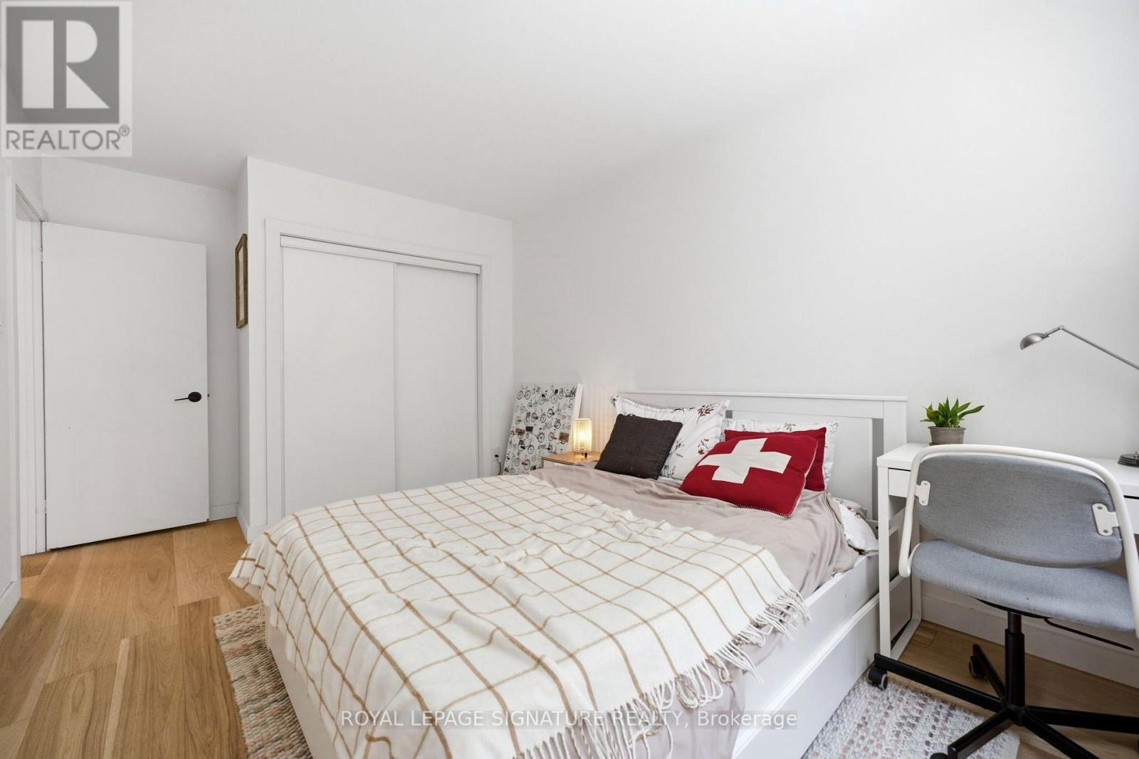 Main - 293 Glenforest Road, Toronto, Ontario  M4N 2A5 - Photo 17 - C13636168